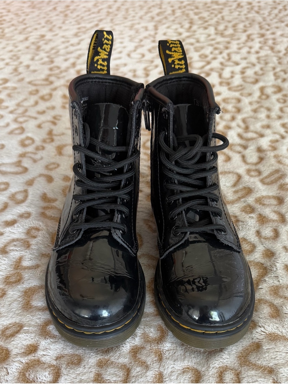 Dr. Martens 1460 Boots Black Patent Leather
Kids Size: 11 (Youth) - Picture 3 of 11
